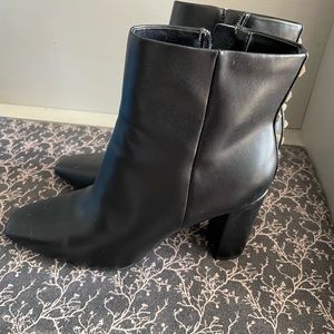 Women’s Nine West boots